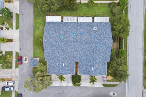 Touwnhouse à vendre à Clearwater, Floride: 2 chambres, 174.19 m2 № 1914647 - photo 23