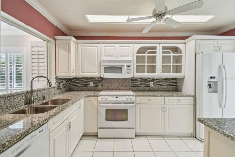 Touwnhouse à vendre à Clearwater, Floride: 2 chambres, 174.19 m2 № 1914647 - photo 8