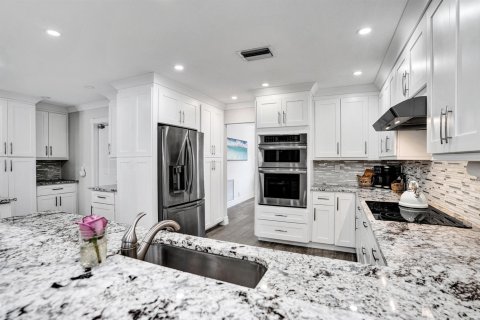 Casa en venta en Lighthouse Point, Florida, 6 dormitorios, 408.86 m2 № 2191889 - foto 14