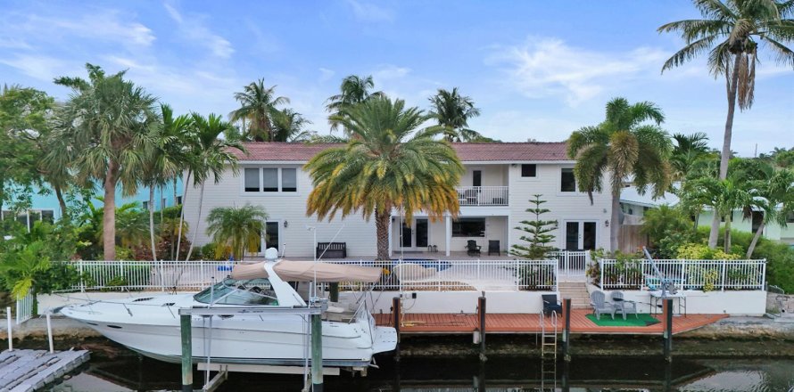Casa en Lighthouse Point, Florida 6 dormitorios, 408.86 m2 № 2191889