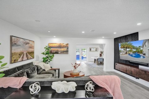 Casa en venta en Lighthouse Point, Florida, 6 dormitorios, 408.86 m2 № 2191889 - foto 6