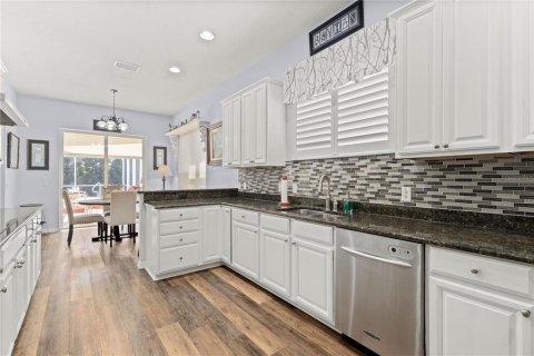Casa en venta en Bradenton, Florida, 4 dormitorios, 213.86 m2 № 1615455 - foto 8
