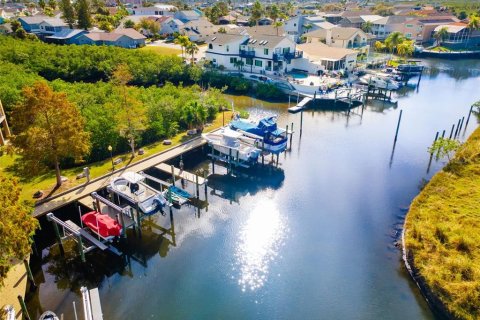 Touwnhouse à vendre à New Port Richey, Floride: 3 chambres, 233.18 m2 № 2214177 - photo 4