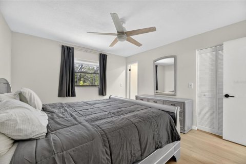 House in Spring Hill, Florida 2 bedrooms, 115.01 sq.m. № 1908025 - photo 20