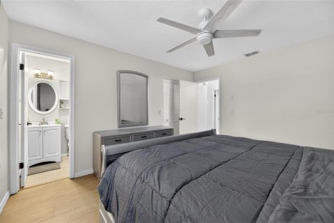 House in Spring Hill, Florida 2 bedrooms, 115.01 sq.m. № 1908025 - photo 21