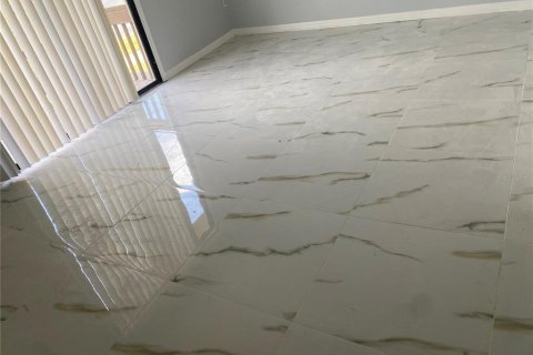 Touwnhouse à louer à Kissimmee, Floride: 2 chambres, 96.8 m2 № 1679536 - photo 9