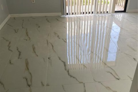 Touwnhouse à louer à Kissimmee, Floride: 2 chambres, 96.8 m2 № 1679536 - photo 10