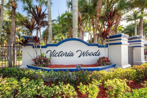 Villa ou maison à vendre à West Palm Beach, Floride: 4 chambres, 190.17 m2 № 2071233 - photo 22