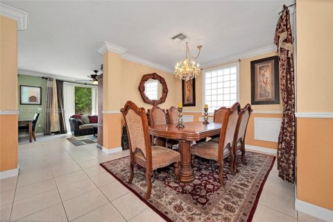 Villa ou maison à vendre à West Palm Beach, Floride: 4 chambres, 190.17 m2 № 2071233 - photo 6