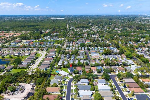 Villa ou maison à vendre à West Palm Beach, Floride: 4 chambres, 190.17 m2 № 2071233 - photo 24