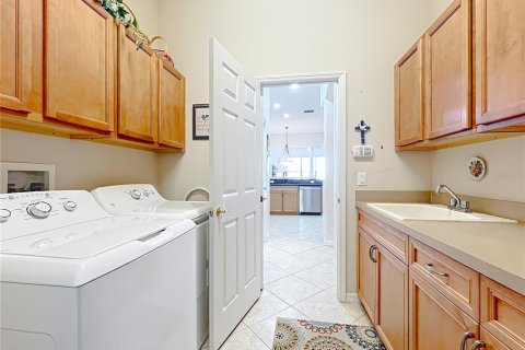 Adosado en venta en Orlando, Florida, 3 dormitorios, 253.62 m2 № 1535117 - foto 29