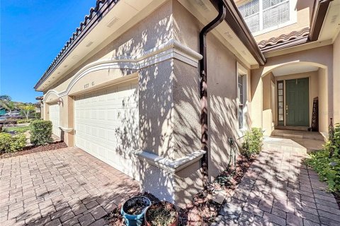Adosado en venta en Orlando, Florida, 3 dormitorios, 253.62 m2 № 1535117 - foto 4