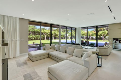 Villa ou maison à vendre à Miami Shores, Floride: 6 chambres, 629.69 m2 № 1861048 - photo 19