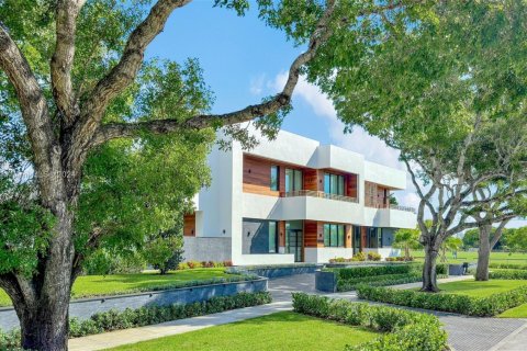 Villa ou maison à vendre à Miami Shores, Floride: 6 chambres, 629.69 m2 № 1861048 - photo 2