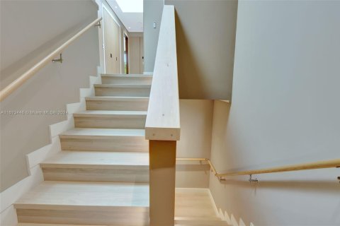 Villa ou maison à vendre à Miami Shores, Floride: 6 chambres, 629.69 m2 № 1861048 - photo 30