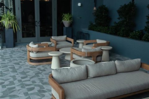 Copropriété à vendre à Miami, Floride: 31.87 m2 № 2270010 - photo 21