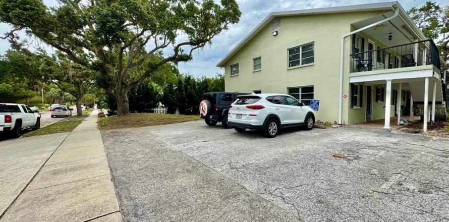 Condo à Dunedin, Floride, 2 chambres № 1769327