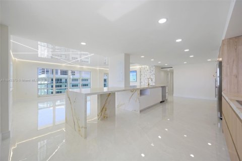 Copropriété à vendre à Fort Lauderdale, Floride: 3 chambres, 175.68 m2 № 1958220 - photo 3