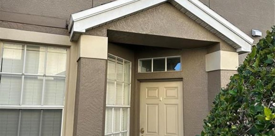Touwnhouse à Saint Petersburg, Floride 3 chambres, 161.65 m2 № 1821476