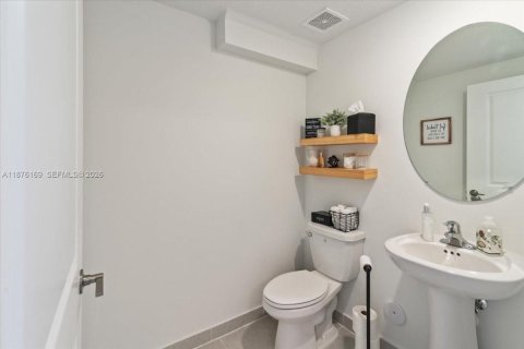 Купить таунхаус в Хомстед, Флорида 4 спальни, 169.08м2, № 2060222 - фото 12