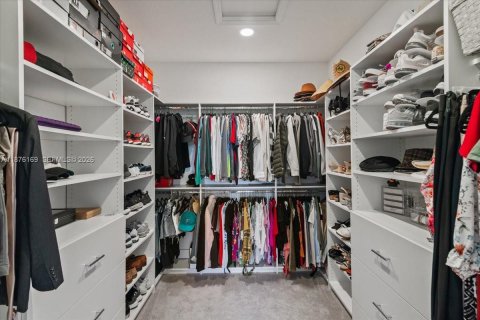 Купить таунхаус в Хомстед, Флорида 4 спальни, 169.08м2, № 2060222 - фото 21