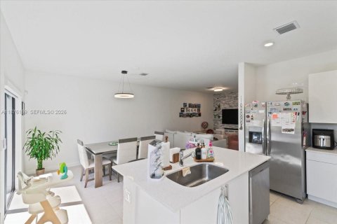 Купить таунхаус в Хомстед, Флорида 4 спальни, 169.08м2, № 2060222 - фото 18