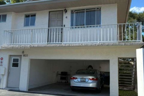 Condo in Clearwater, Florida, 2 bedrooms  № 2069534 - photo 8