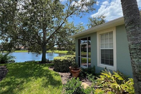 House in Bradenton, Florida 2 bedrooms, 144.74 sq.m. № 1884710 - photo 18