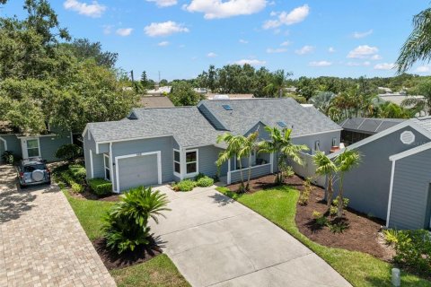 Casa en venta en Safety Harbor, Florida, 2 dormitorios, 115.38 m2 № 1856086 - foto 1