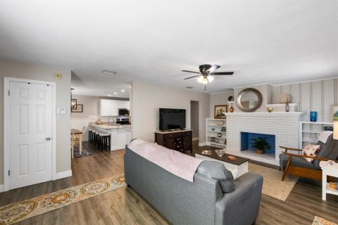 Купить виллу или дом в Клируотер, Флорида 9 комнат, 169.45м2, № 1630744 - фото 8