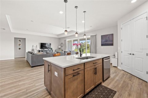 Villa ou maison à louer à Mount Dora, Floride: 4 chambres, 274.15 m2 № 2407130 - photo 9