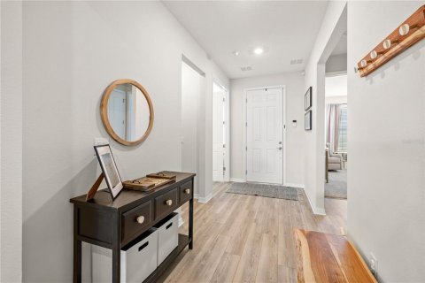 Villa ou maison à louer à Mount Dora, Floride: 4 chambres, 274.15 m2 № 2407130 - photo 29