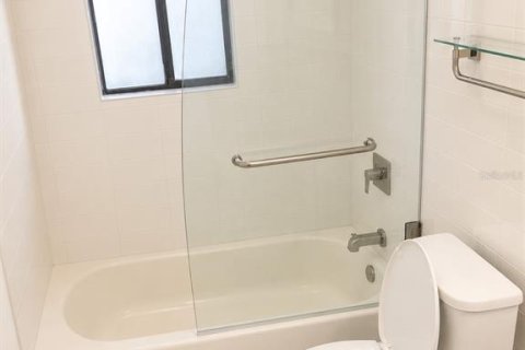 Copropriété à louer à Orlando, Floride: 2 chambres, 76.92 m2 № 2149893 - photo 9