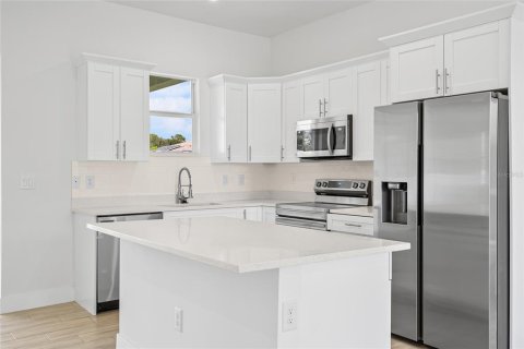 Casa en venta en Port Charlotte, Florida, 3 dormitorios, 125.79 m2 № 1644124 - foto 3