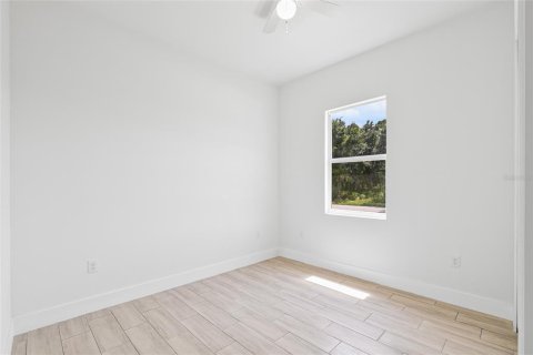 Casa en venta en Port Charlotte, Florida, 3 dormitorios, 125.79 m2 № 1644124 - foto 9