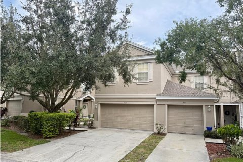 Touwnhouse à vendre à Tampa, Floride: 2 chambres, 157.19 m2 № 1905806 - photo 2