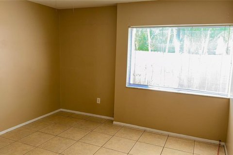 Commercial property in Sarasota, Florida 2 bedrooms, 70.33 sq.m. № 2396847 - photo 14