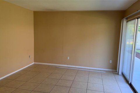 Commercial property in Sarasota, Florida 2 bedrooms, 70.33 sq.m. № 2396847 - photo 5