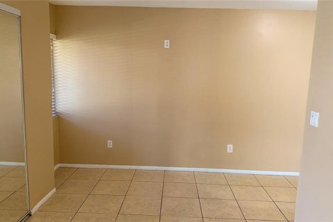 Commercial property in Sarasota, Florida 2 bedrooms, 70.33 sq.m. № 2396847 - photo 9
