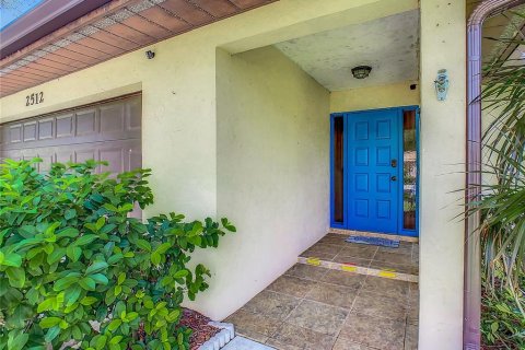 Villa ou maison à vendre à Sarasota, Floride: 4 chambres, 199.55 m2 № 1444057 - photo 5