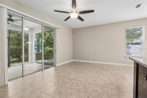 Townhouse in Oviedo, Florida 3 bedrooms, 136.75 sq.m. № 2108017 - photo 7