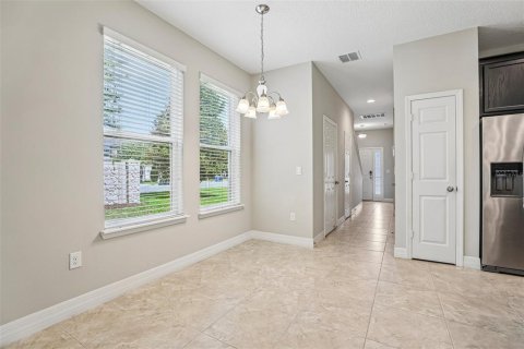 Townhouse in Oviedo, Florida 3 bedrooms, 136.75 sq.m. № 2108017 - photo 27