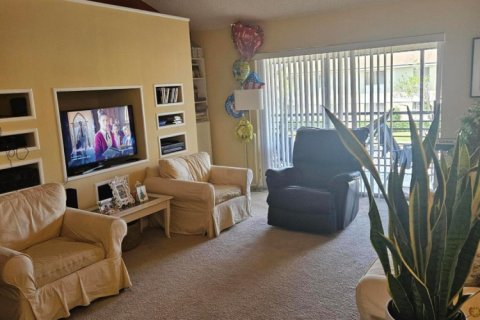 Condominio en alquiler en Pompano Beach, Florida, 2 dormitorios, 92.9 m2 № 1186314 - foto 1