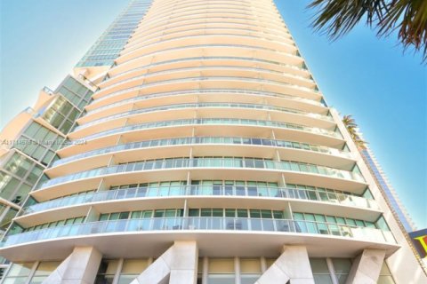 Condo in Miami, Florida, 1 bedroom  № 2035283 - photo 22