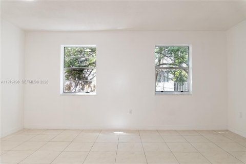 Copropriété à louer à Miami, Floride: 1 chambre, 46.08 m2 № 2046088 - photo 2
