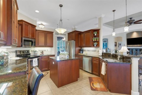 Villa ou maison à vendre à Bradenton, Floride: 3 chambres, 242.38 m2 № 1721205 - photo 12