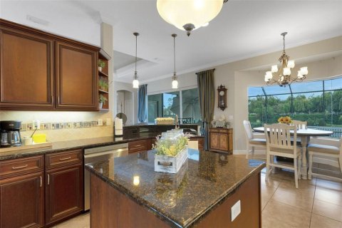 Villa ou maison à vendre à Bradenton, Floride: 3 chambres, 242.38 m2 № 1721205 - photo 16
