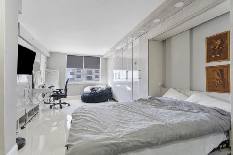 Copropriété à vendre à Highland Beach, Floride: 2 chambres, 102.19 m2 № 2184117 - photo 6
