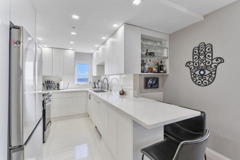 Copropriété à vendre à Highland Beach, Floride: 2 chambres, 102.19 m2 № 2184117 - photo 4