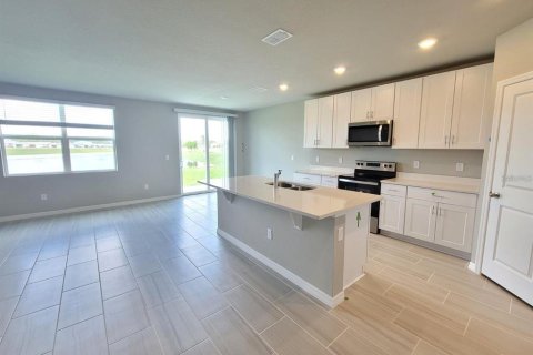 Casa en alquiler en Parrish, Florida, 4 dormitorios, 184.69 m2 № 1900618 - foto 3